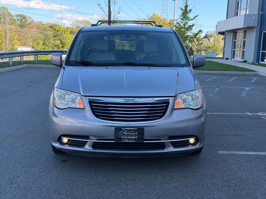 Chrysler Town & Country 4dr Wgn Touring 2013