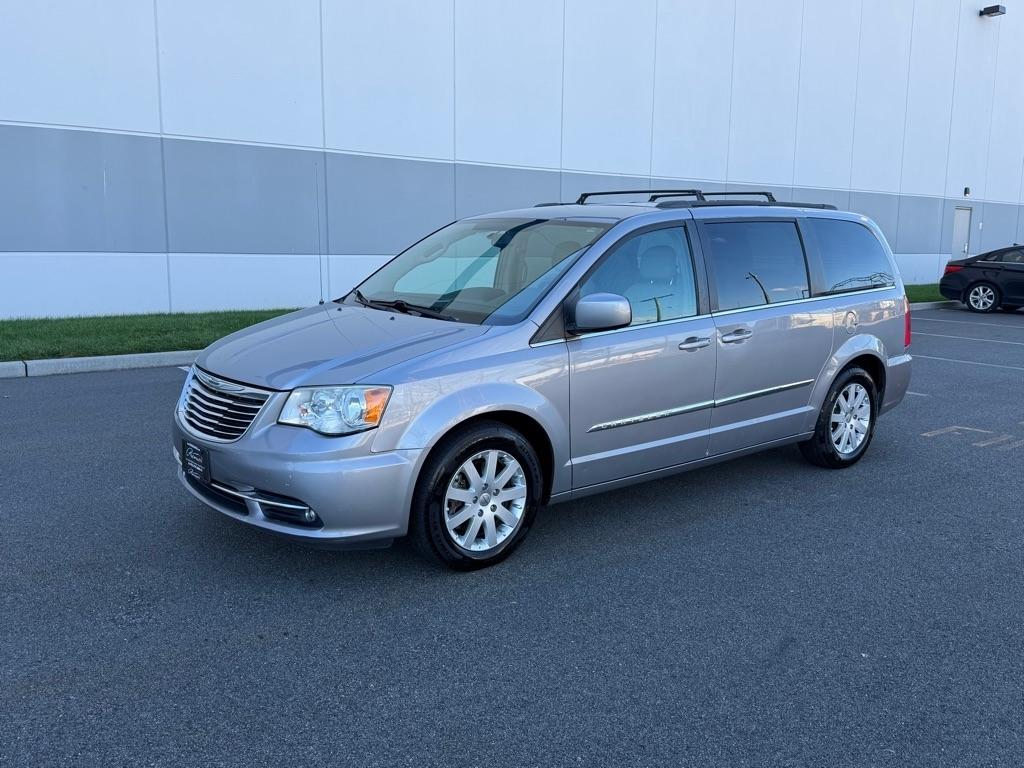 Chrysler Town & Country 4dr Wgn Touring 2013