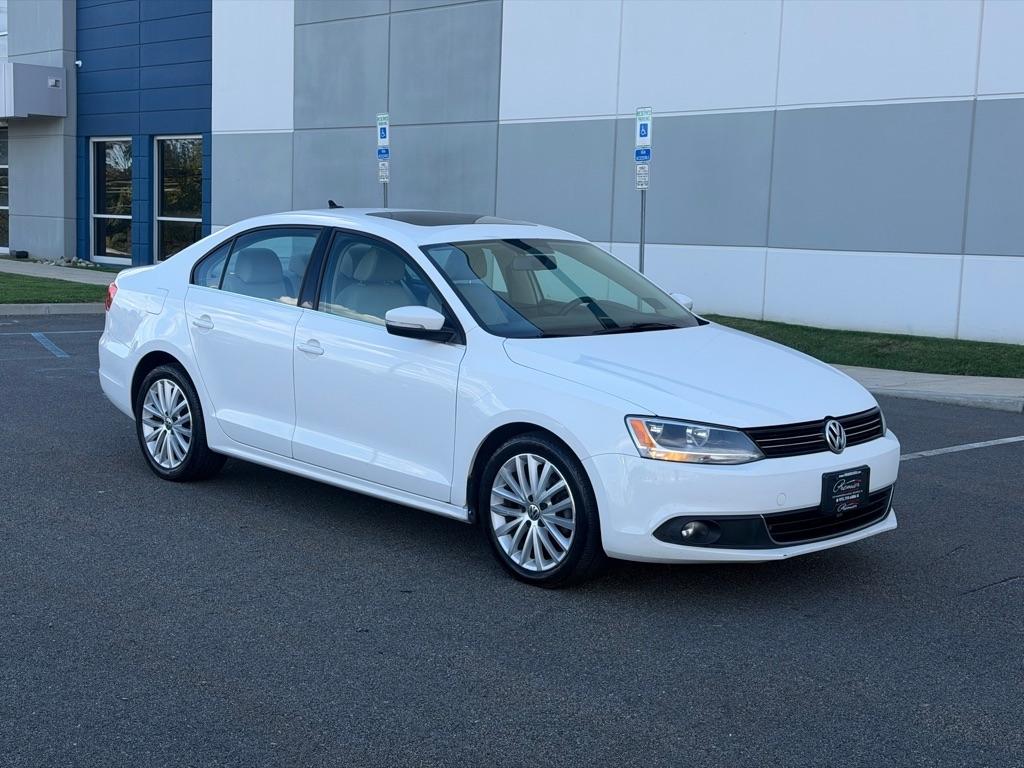 Volkswagen Jetta Sedan  2013
