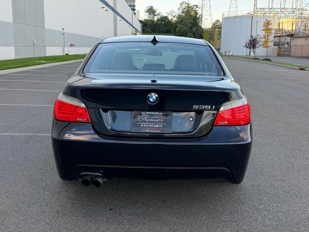 BMW 5 Series 4dr Sdn 535i xDrive AWD 2010