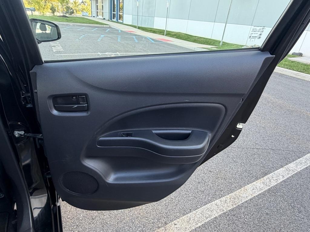 Mitsubishi Mirage  2015