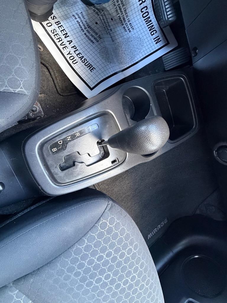 Mitsubishi Mirage  2015