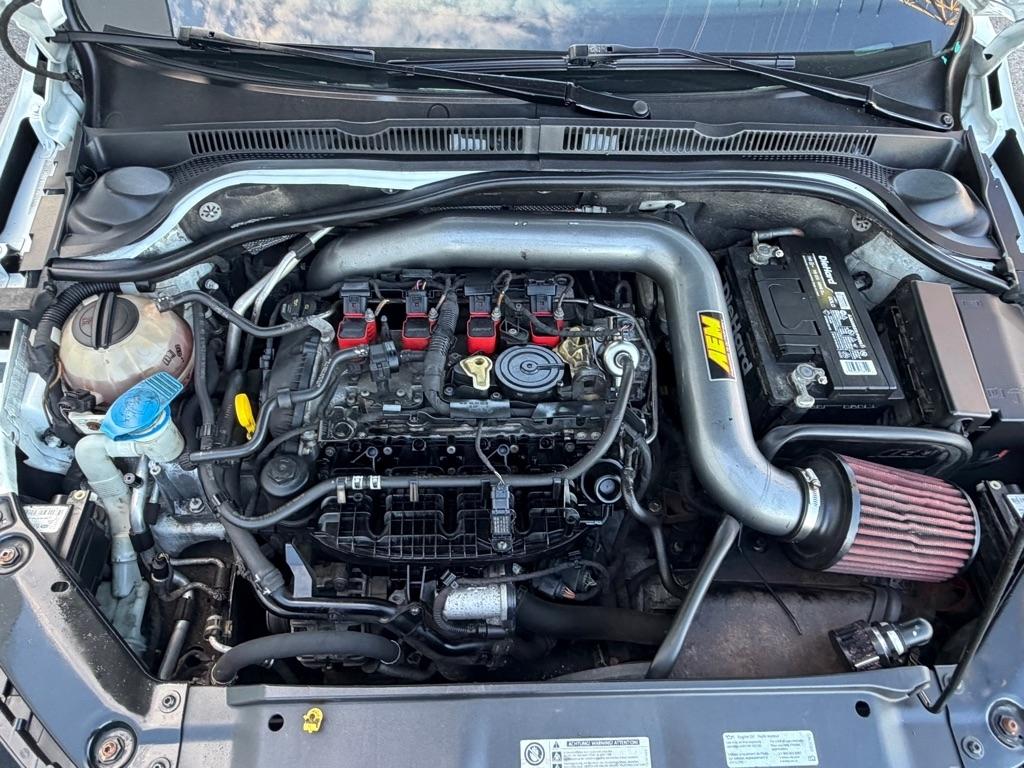 Volkswagen Jetta Sedan 4dr Man GLI Edition 30 w/Nav 2014