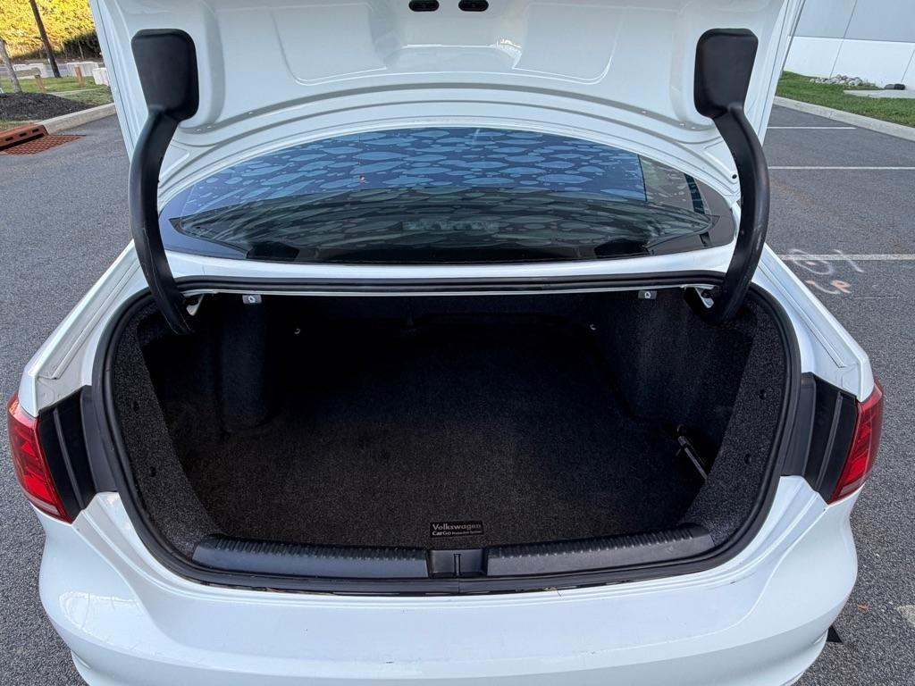 Volkswagen Jetta Sedan 4dr Man GLI Edition 30 w/Nav 2014