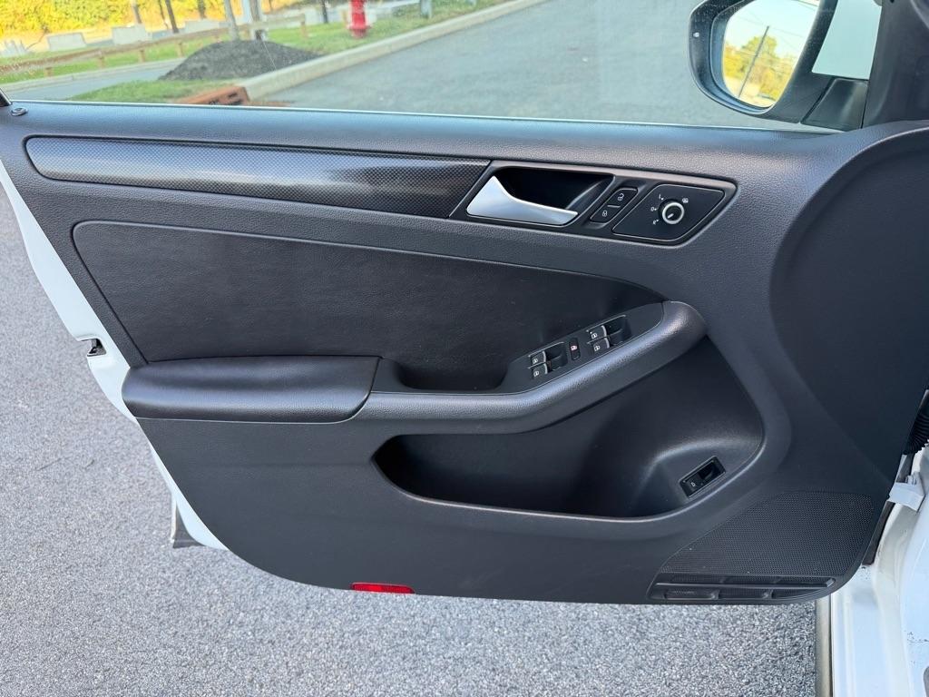 Volkswagen Jetta Sedan 4dr Man GLI Edition 30 w/Nav 2014