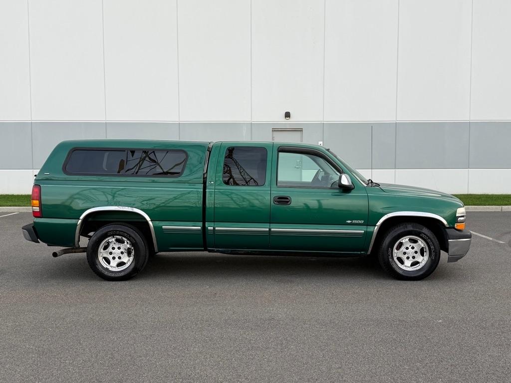 Chevrolet Silverado 1500 3dr Ext Cab 143.5" WB LS 2000