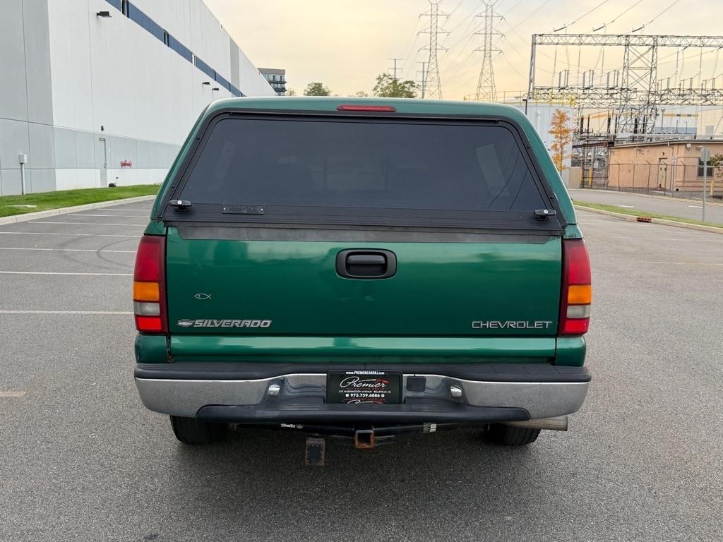 Chevrolet Silverado 1500 3dr Ext Cab 143.5" WB LS 2000