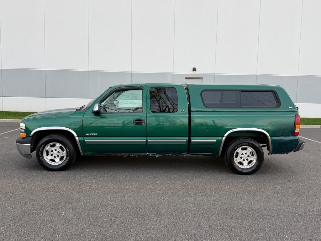 Chevrolet Silverado 1500 3dr Ext Cab 143.5" WB LS 2000