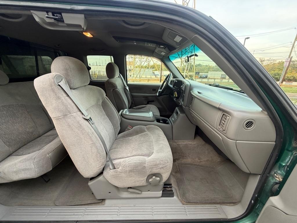 Chevrolet Silverado 1500 3dr Ext Cab 143.5" WB LS 2000