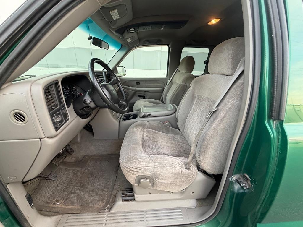 Chevrolet Silverado 1500 3dr Ext Cab 143.5" WB LS 2000