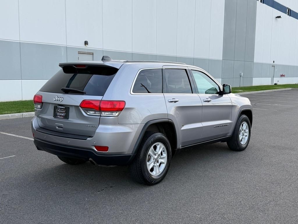 Jeep Grand Cherokee Laredo 4x4 2017