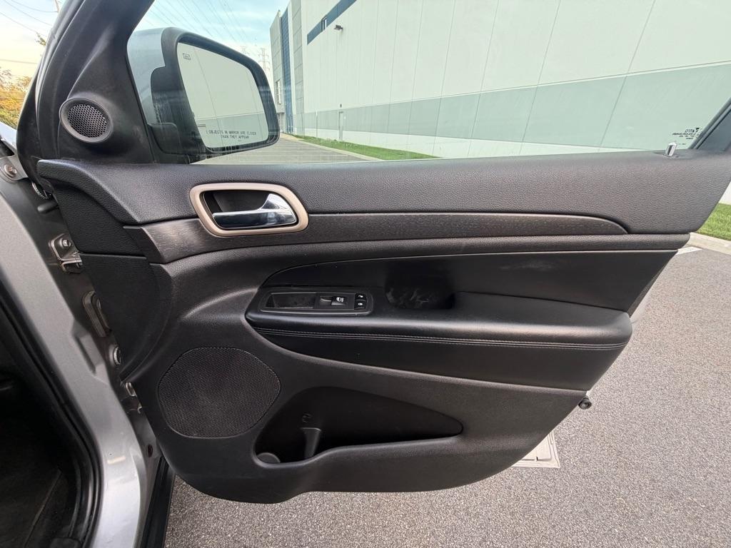 Jeep Grand Cherokee Laredo 4x4 2017