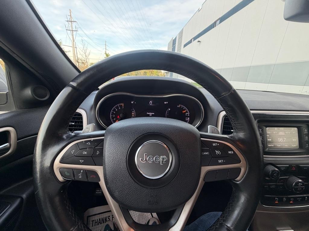 Jeep Grand Cherokee Laredo 4x4 2017