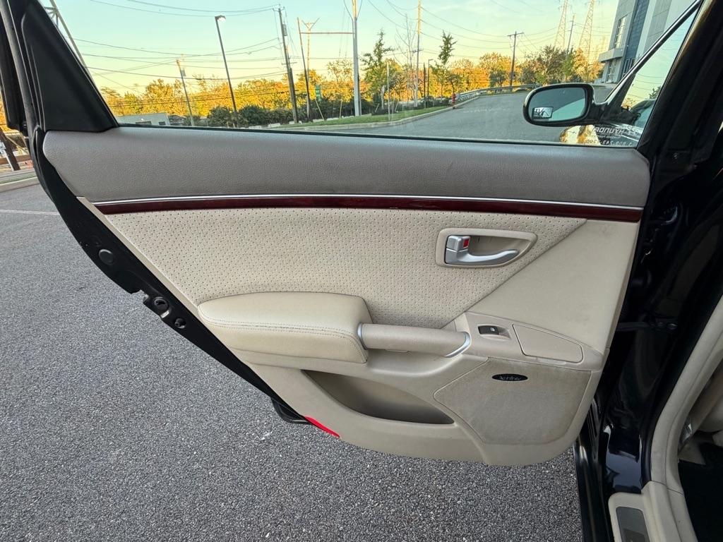 Hyundai Azera 4dr Sdn SE 2006