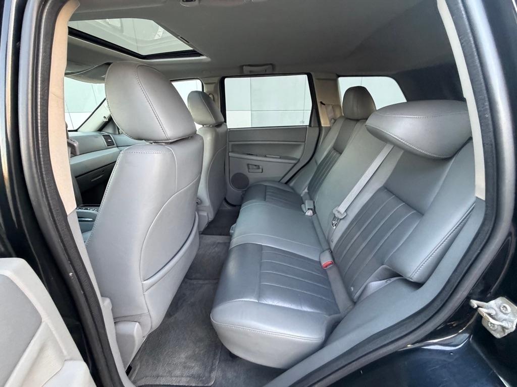 Jeep Grand Cherokee 4dr Laredo 4WD 2006