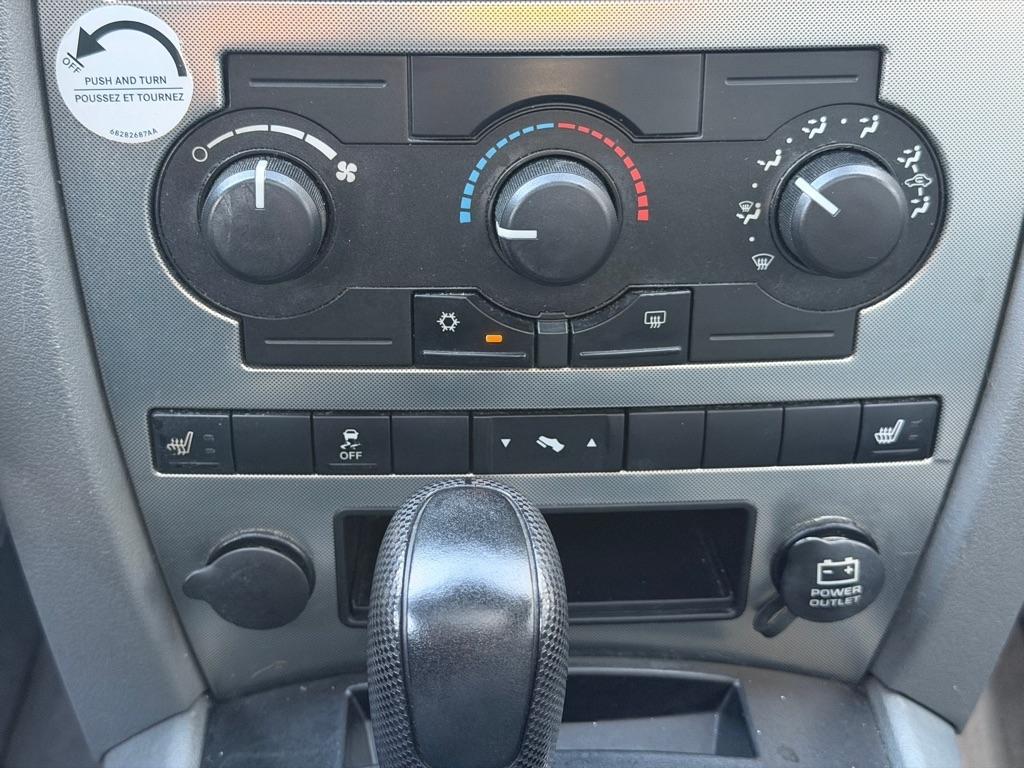 Jeep Grand Cherokee 4dr Laredo 4WD 2006