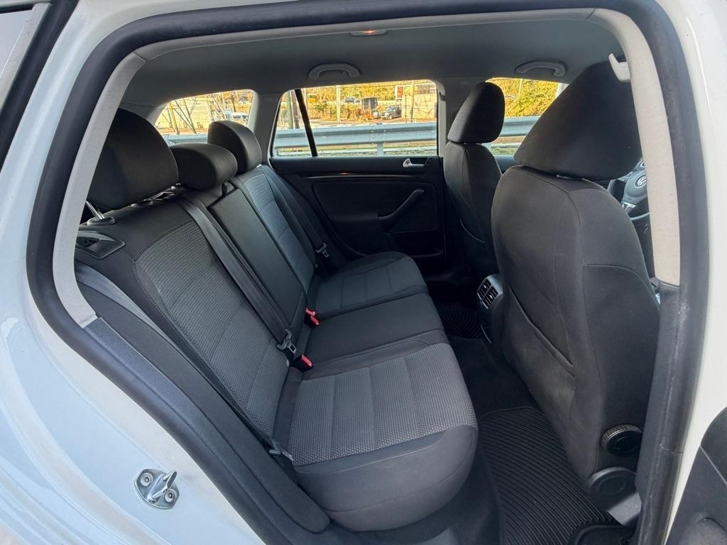 Volkswagen Jetta SportWagen 4dr Auto S PZEV 2014