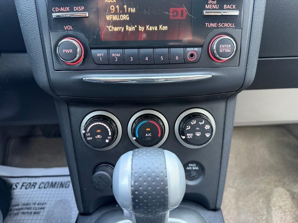 Nissan Rogue AWD 4dr S 2012