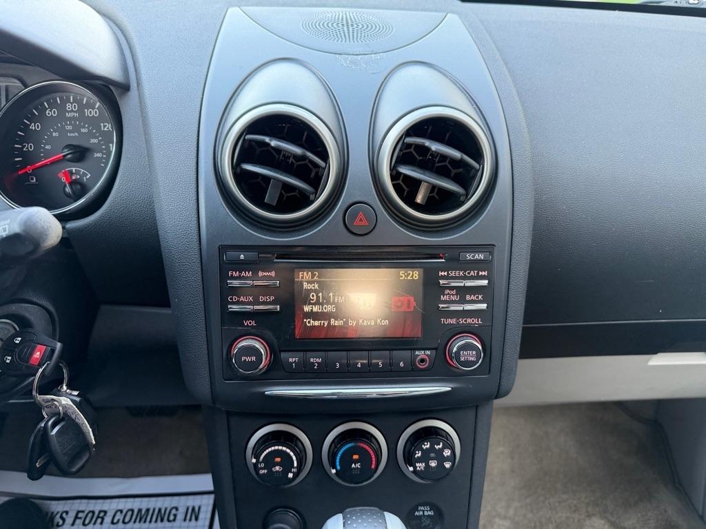 Nissan Rogue AWD 4dr S 2012