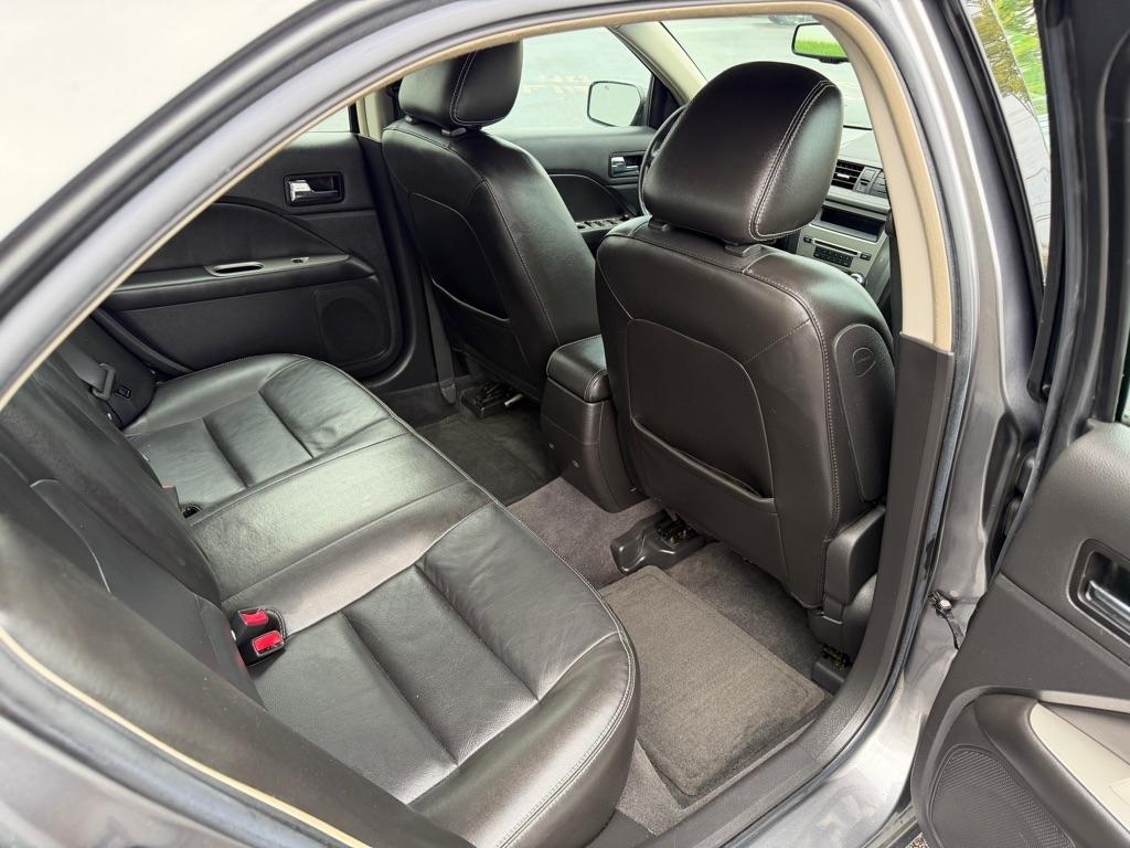 Ford Fusion SEL 2010