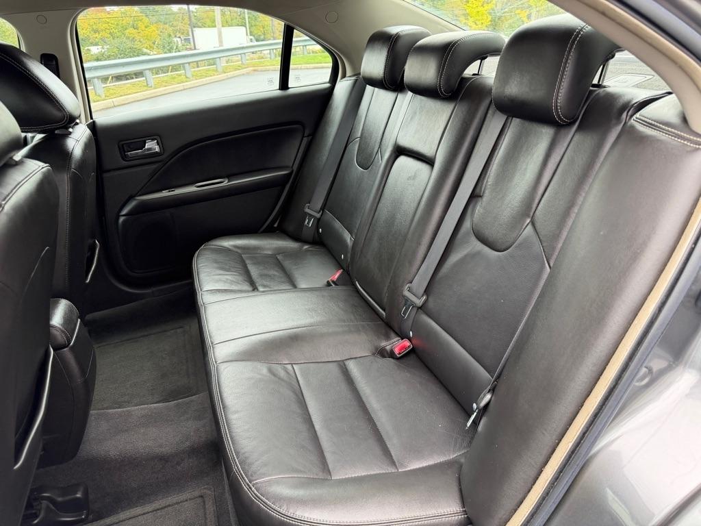 Ford Fusion SEL 2010