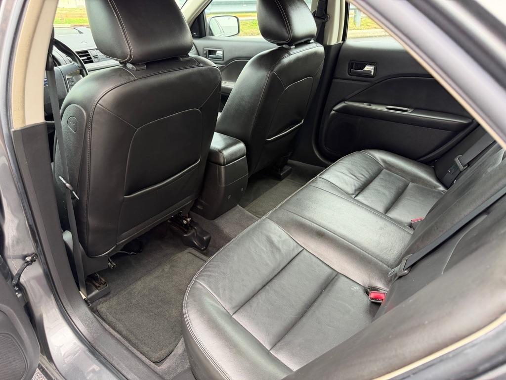 Ford Fusion SEL 2010