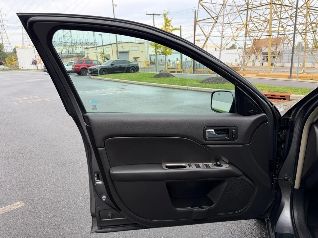 Ford Fusion SEL 2010