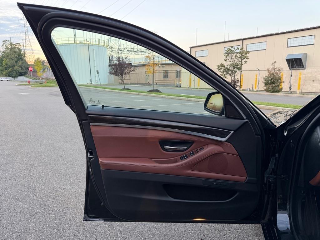 BMW 5 Series  2015