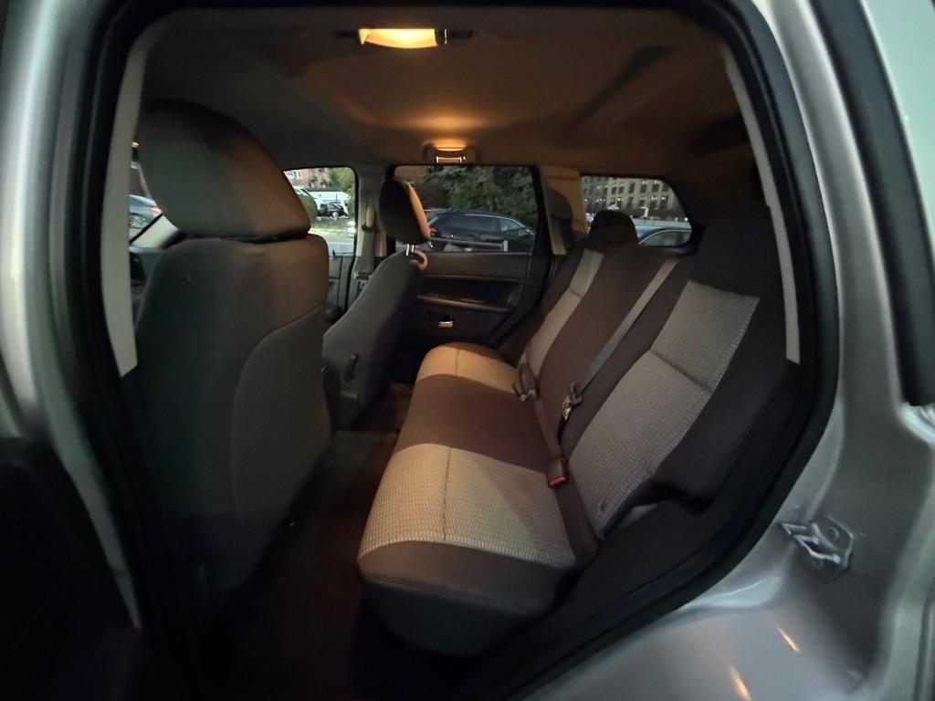 Jeep Grand Cherokee 4WD 4dr Laredo 2010