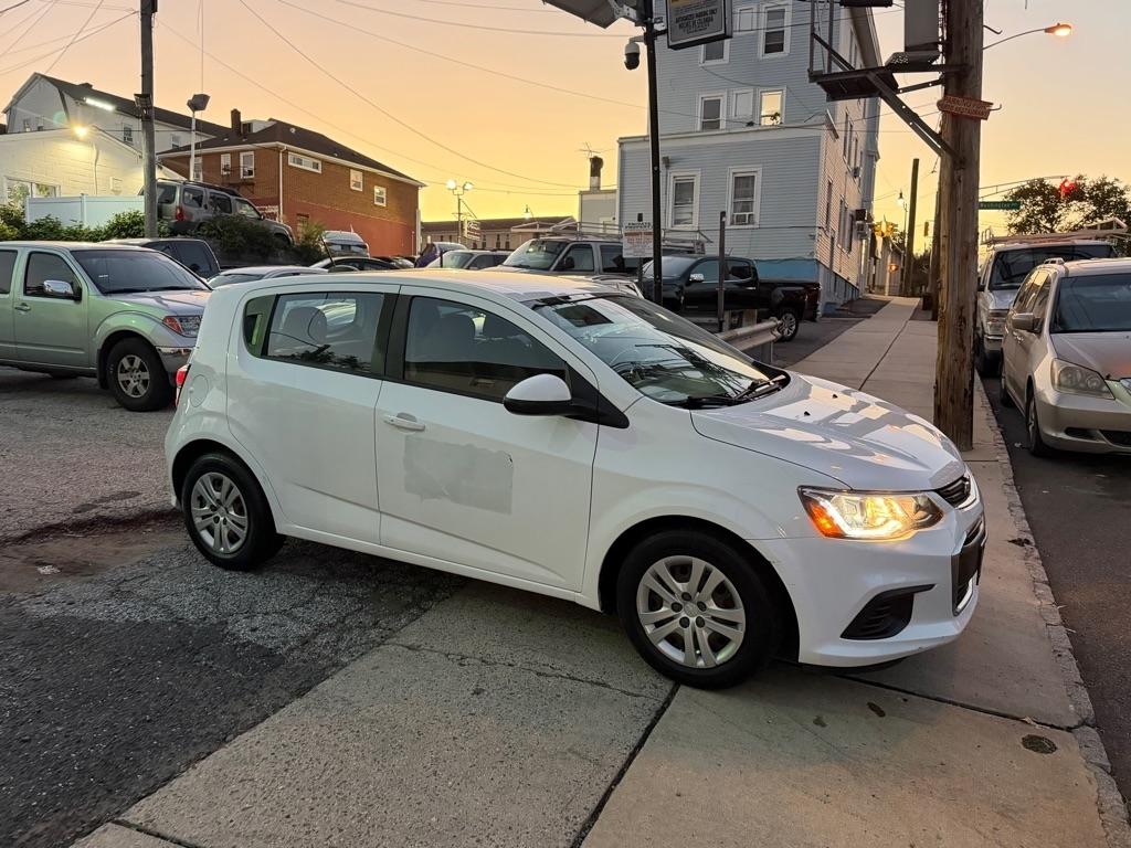 Chevrolet Sonic 5dr HB Auto LT w/1FL 2019