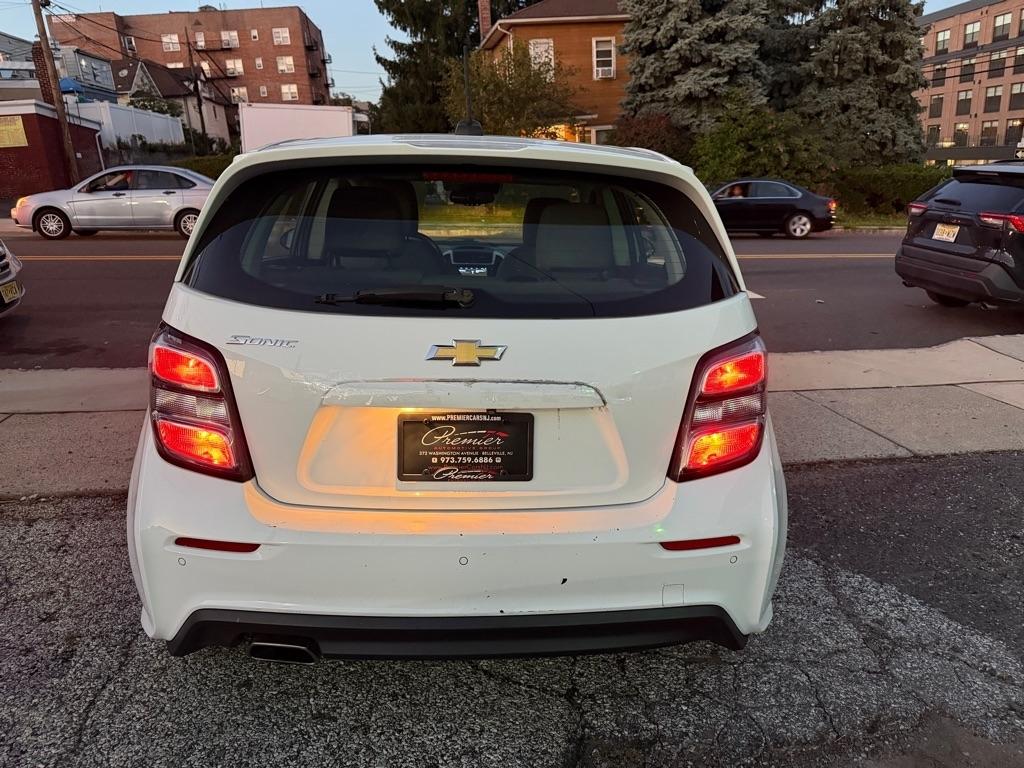 Chevrolet Sonic 5dr HB Auto LT w/1FL 2019