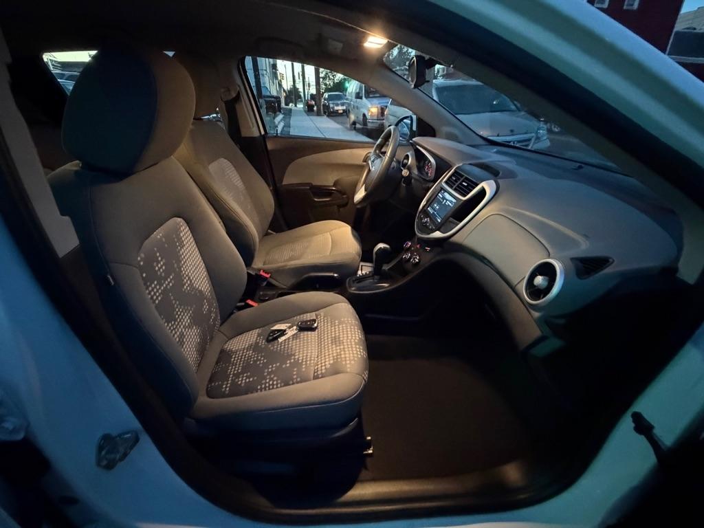 Chevrolet Sonic 5dr HB Auto LT w/1FL 2019