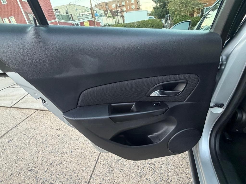Chevrolet Cruze 4dr Sdn Auto ECO 2014