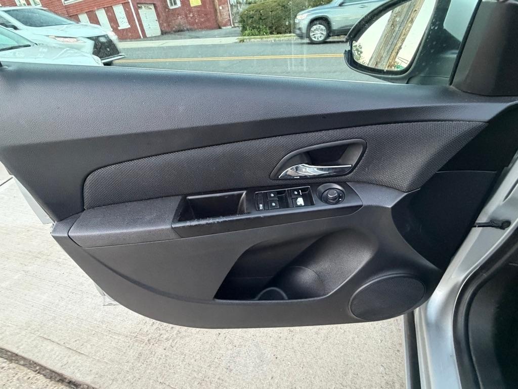 Chevrolet Cruze 4dr Sdn Auto ECO 2014