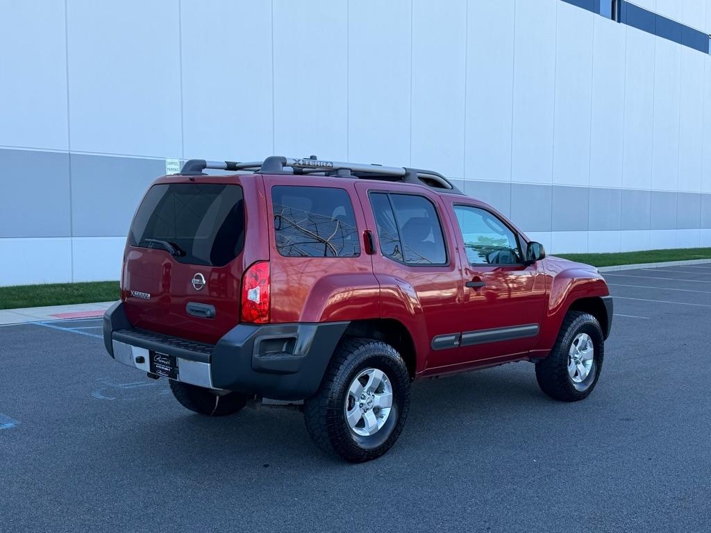 Nissan Xterra 4WD 4dr Auto S 2011