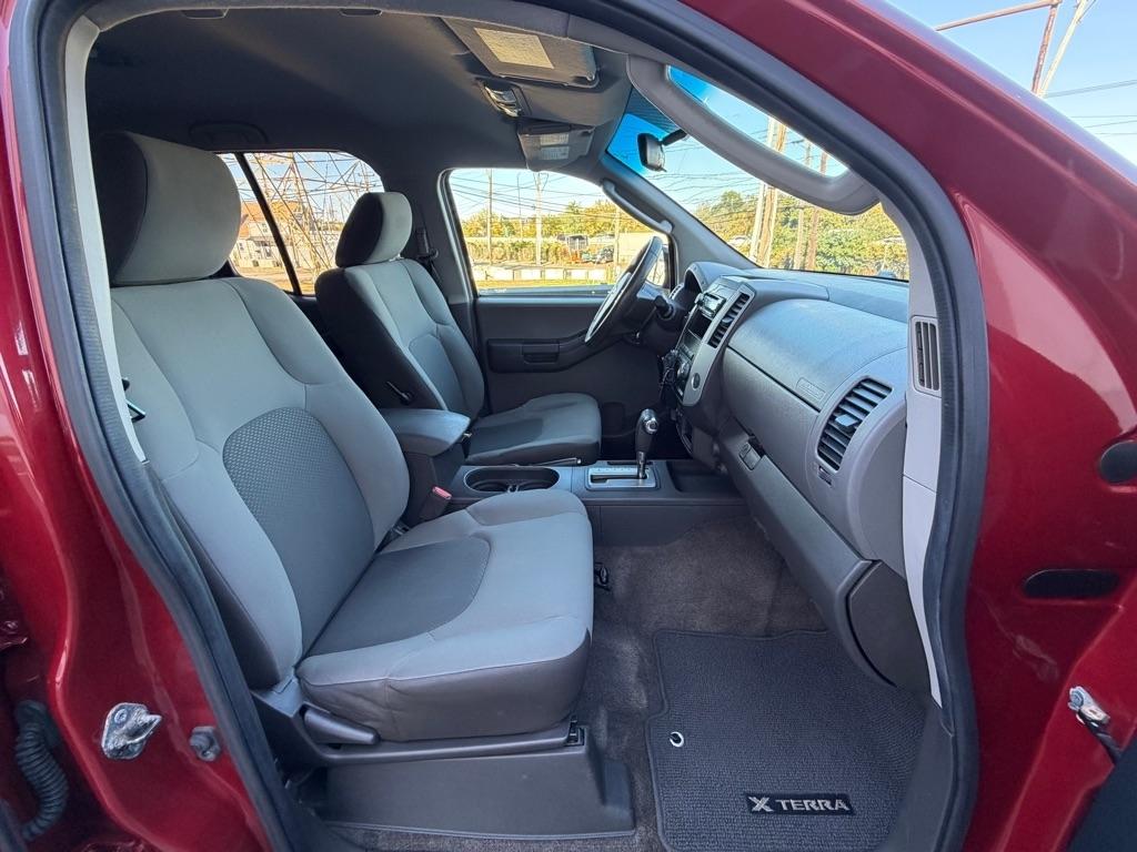 Nissan Xterra 4WD 4dr Auto S 2011