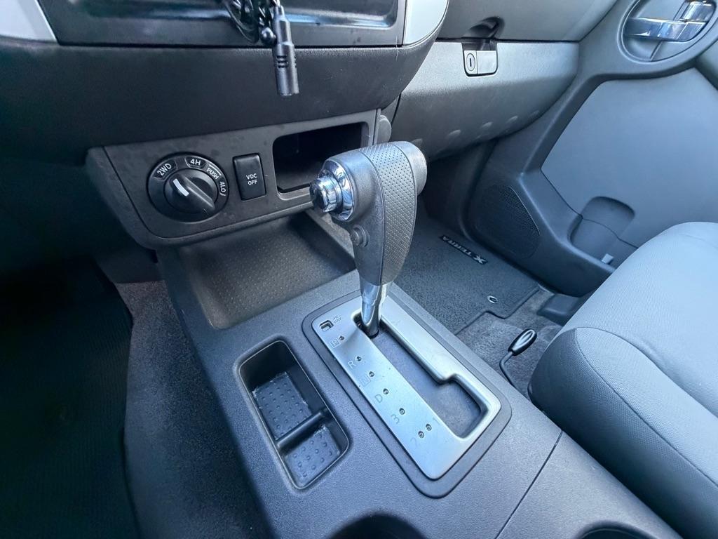 Nissan Xterra 4WD 4dr Auto S 2011