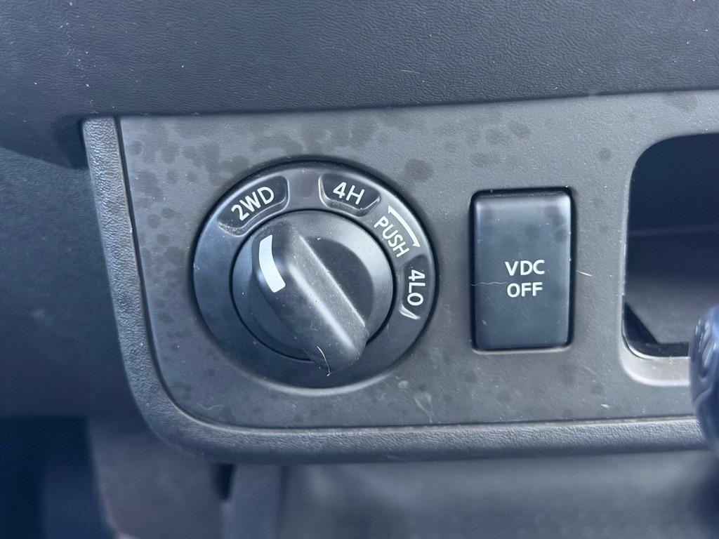 Nissan Xterra 4WD 4dr Auto S 2011