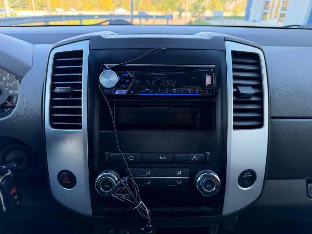 Nissan Xterra 4WD 4dr Auto S 2011