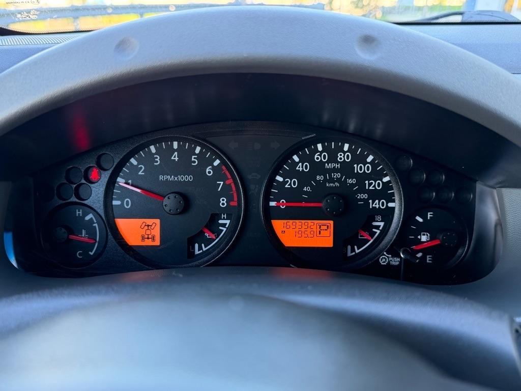 Nissan Xterra 4WD 4dr Auto S 2011