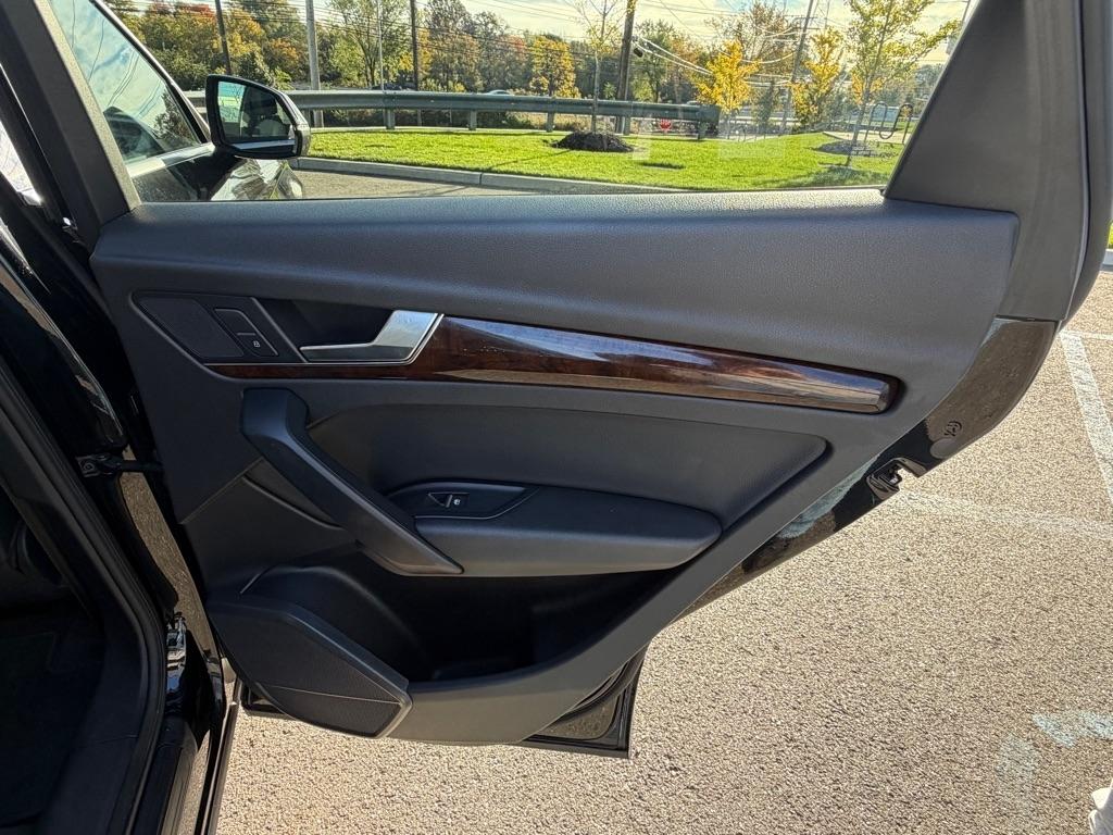 Audi Q5 Premium 45 TFSI quattro 2019