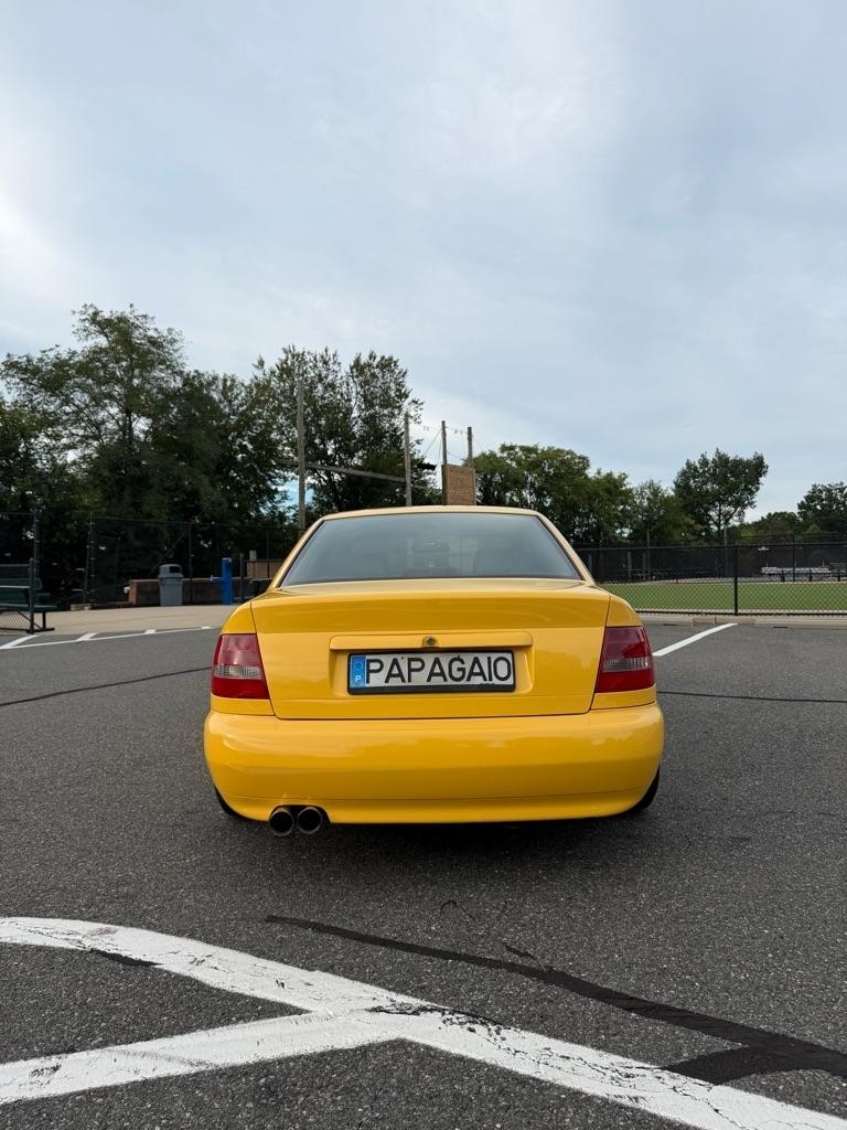Audi S4 4dr Sdn Quattro AWD 2.7L Auto 2000
