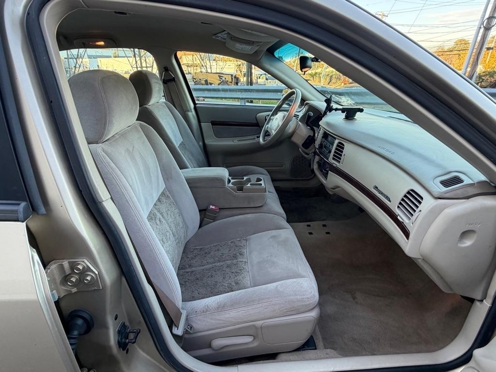 Chevrolet Impala 4dr Sdn 2004