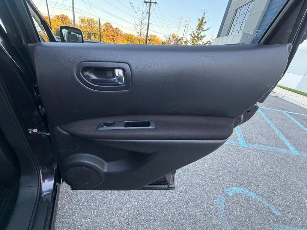 Nissan Rogue AWD 4dr SV 2013