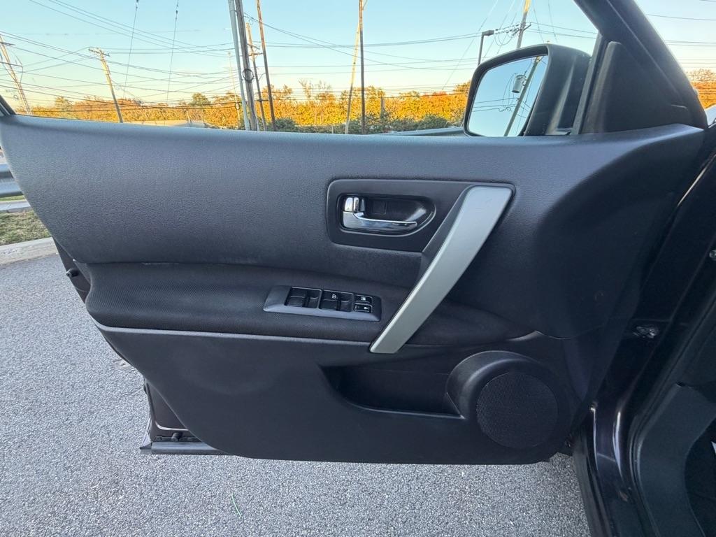 Nissan Rogue AWD 4dr SV 2013