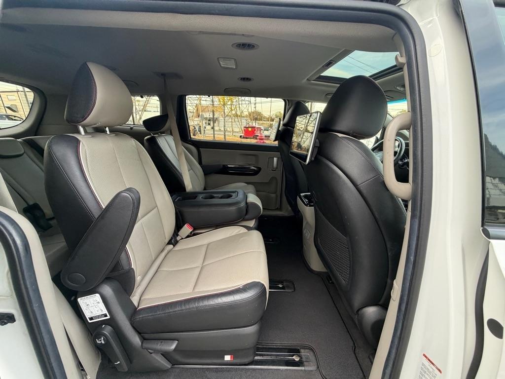 Kia Sedona  2019
