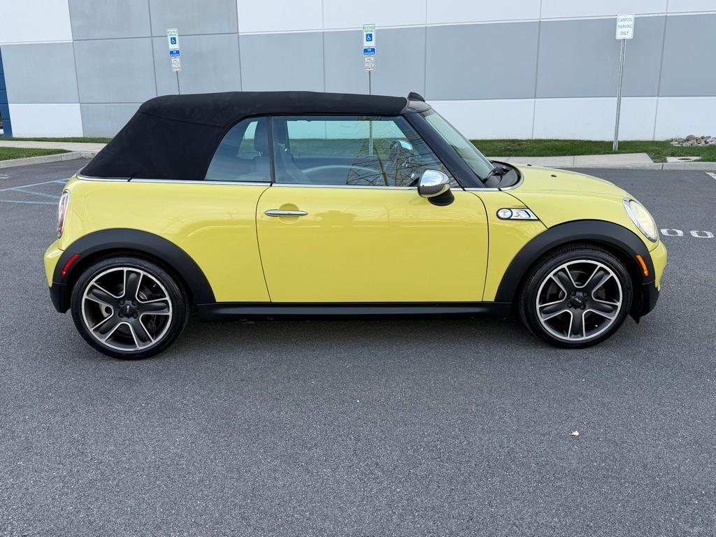 MINI Cooper Convertible  2009