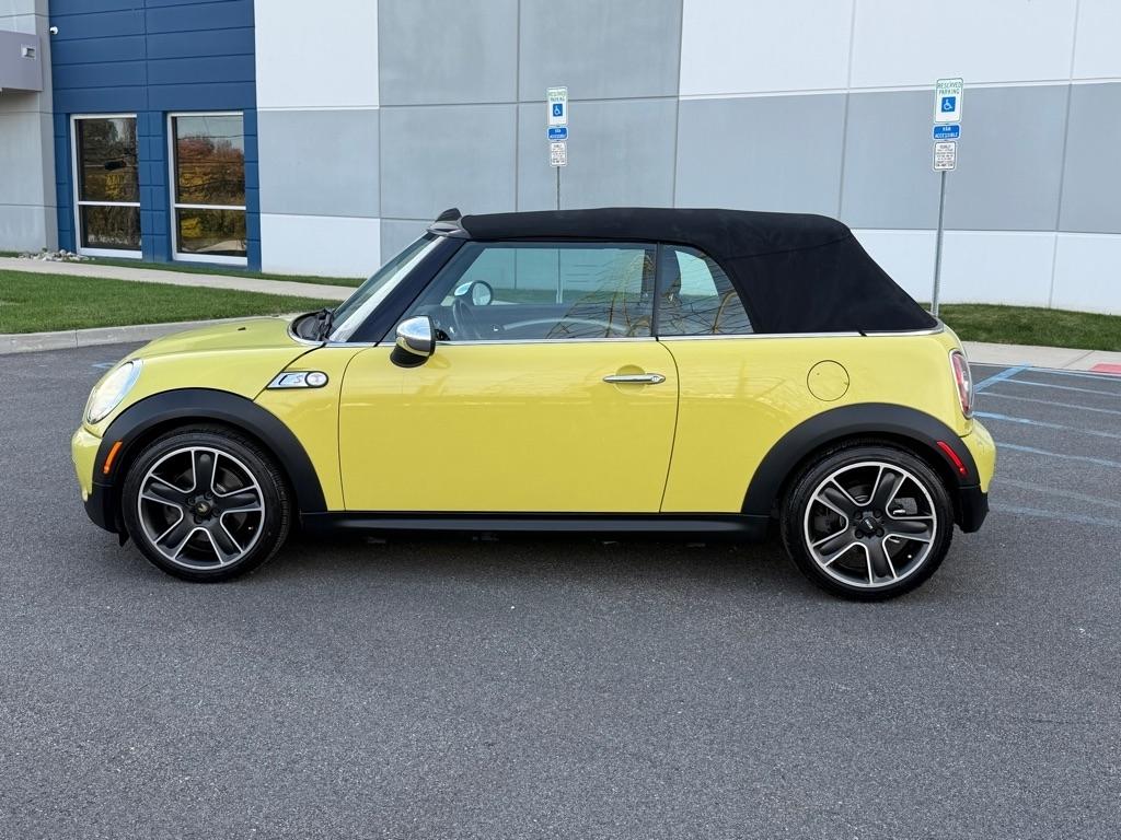 MINI Cooper Convertible  2009