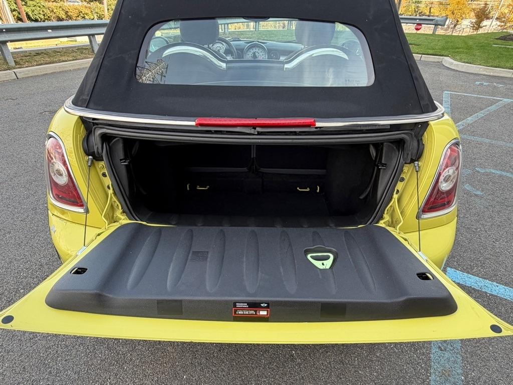 MINI Cooper Convertible  2009