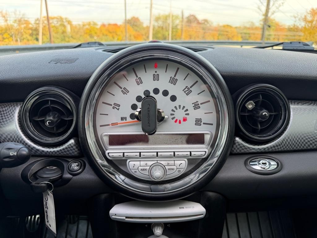 MINI Cooper Convertible  2009